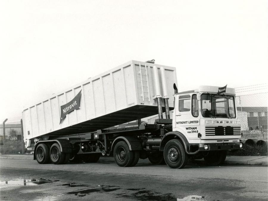  Leyland Buffalo 4x2 Tractor 1968 года  (фото 3 из 4)